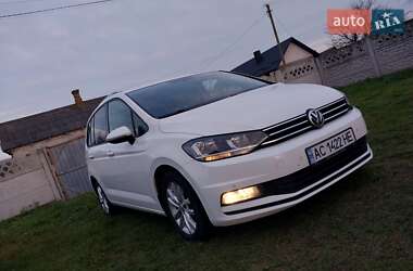 Мікровен Volkswagen Touran 2016 в Рівному