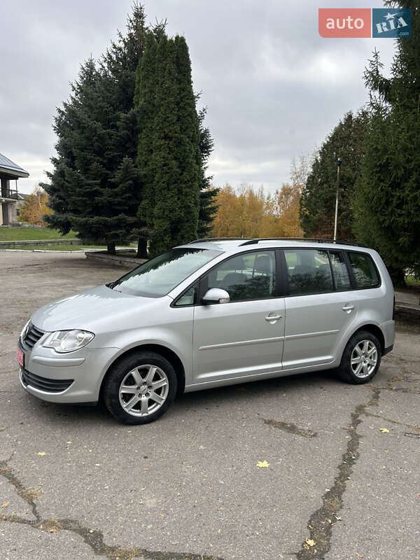 Минивэн Volkswagen Touran 2008 в Золотоноше фото 8 Минивэн Volkswagen Touran 2008 в Золотоноше