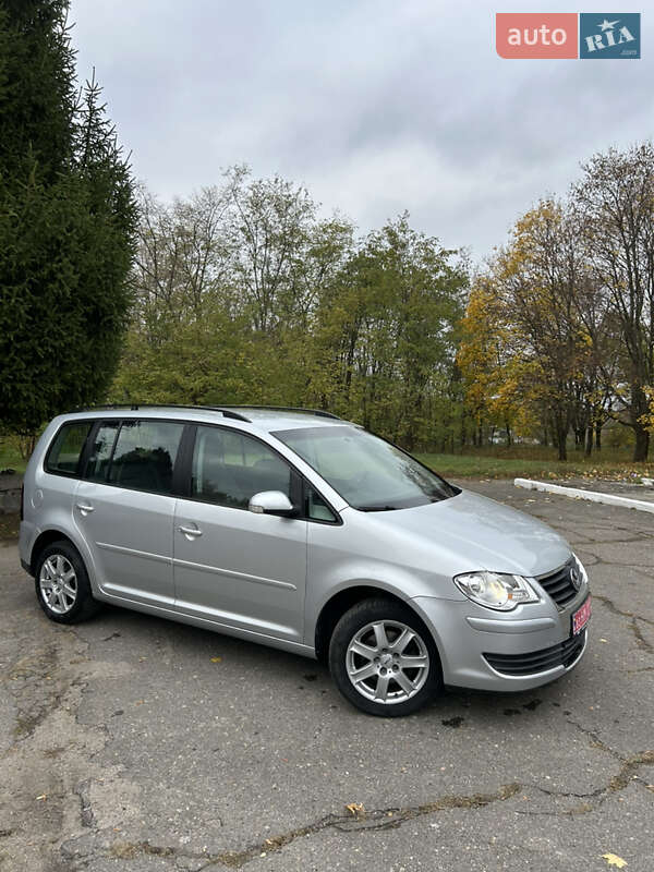 Минивэн Volkswagen Touran 2008 в Золотоноше фото 18 Минивэн Volkswagen Touran 2008 в Золотоноше