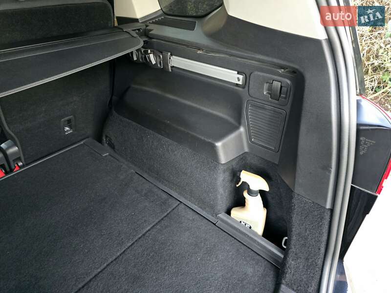 Мікровен Volkswagen Touran 2017 в Бориславі