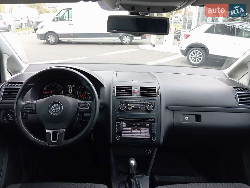 Минивэн Volkswagen Touran 2012 в Киеве фото 18 Минивэн Volkswagen Touran 2012 в Киеве