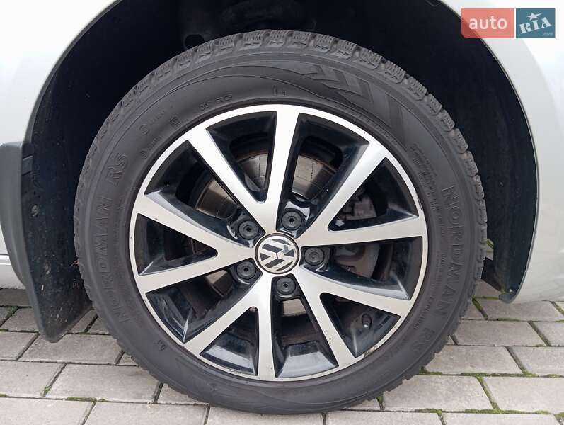 Минивэн Volkswagen Touran 2012 в Киеве фото 33 Минивэн Volkswagen Touran 2012 в Киеве