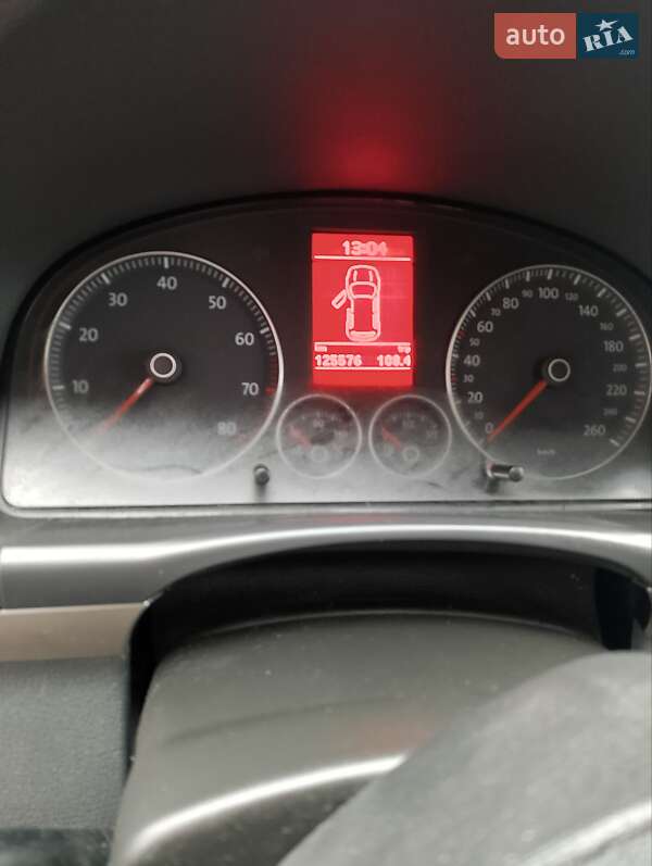 Минивэн Volkswagen Touran 2009 в Крыжополе фото 29 Минивэн Volkswagen Touran 2009 в Крыжополе