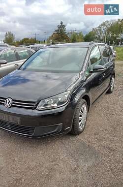 Мінівен Volkswagen Touran 2012 в Києві