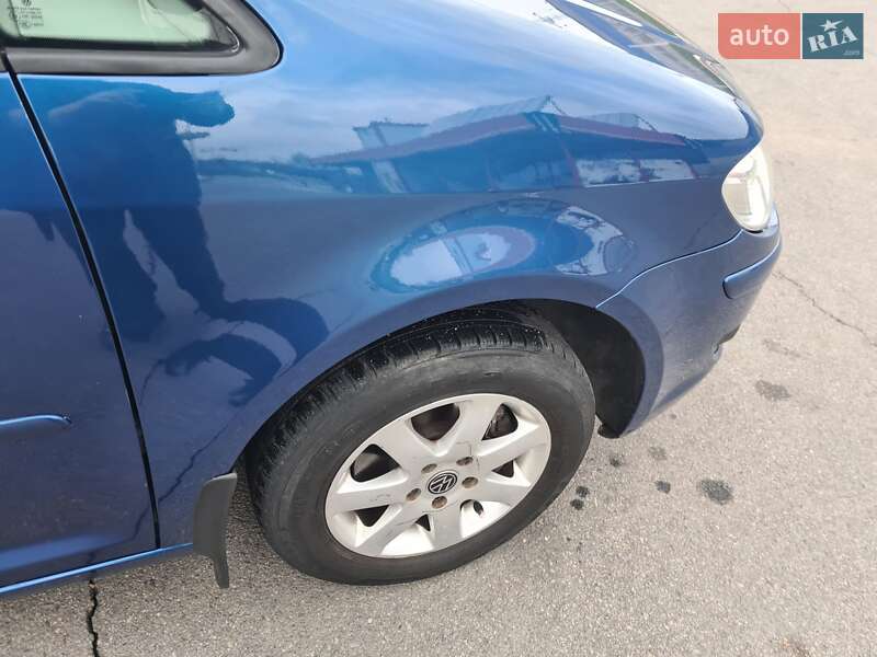 Минивэн Volkswagen Touran 2007 в Виннице