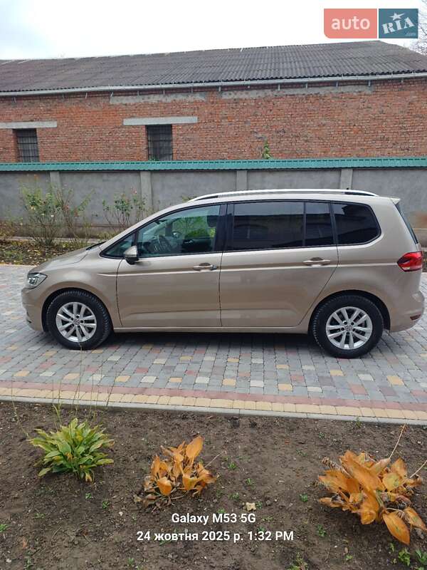 Микровэн Volkswagen Touran 2017 в Каменец-Подольском фото 23 Микровэн Volkswagen Touran 2017 в Каменец-Подольском