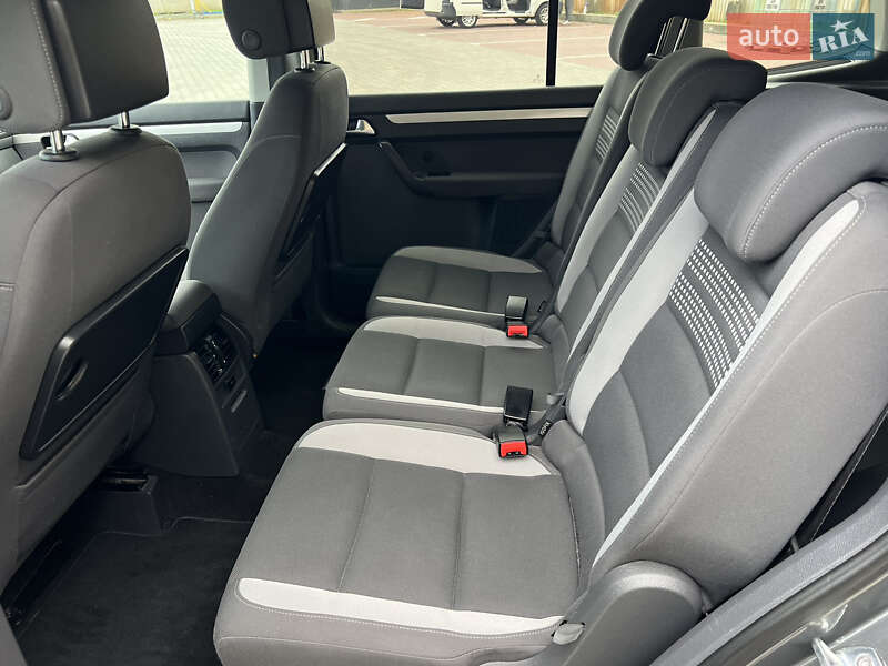 Мінівен Volkswagen Touran 2013 в Вінниці фото 13 Мінівен Volkswagen Touran 2013 в Вінниці