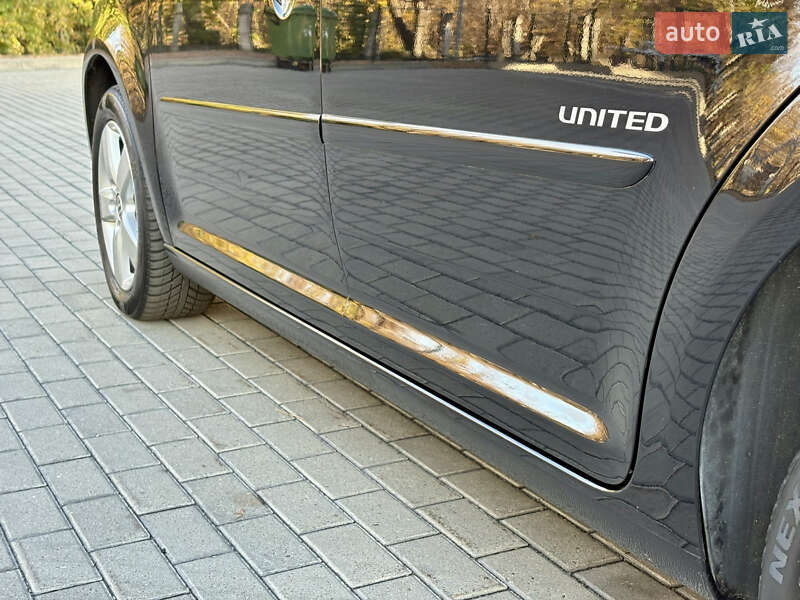 Минивэн Volkswagen Touran 2009 в Житомире фото 50 Минивэн Volkswagen Touran 2009 в Житомире