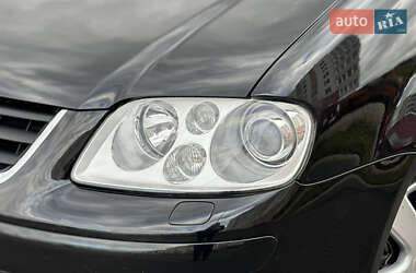 Минивэн Volkswagen Touran 2006 в 