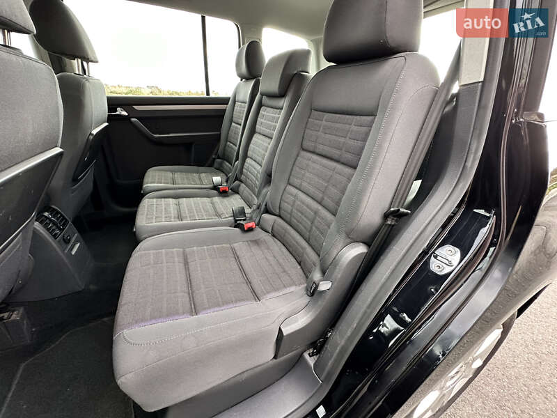 Минивэн Volkswagen Touran 2006 в Виннице фото 52 Минивэн Volkswagen Touran 2006 в Виннице