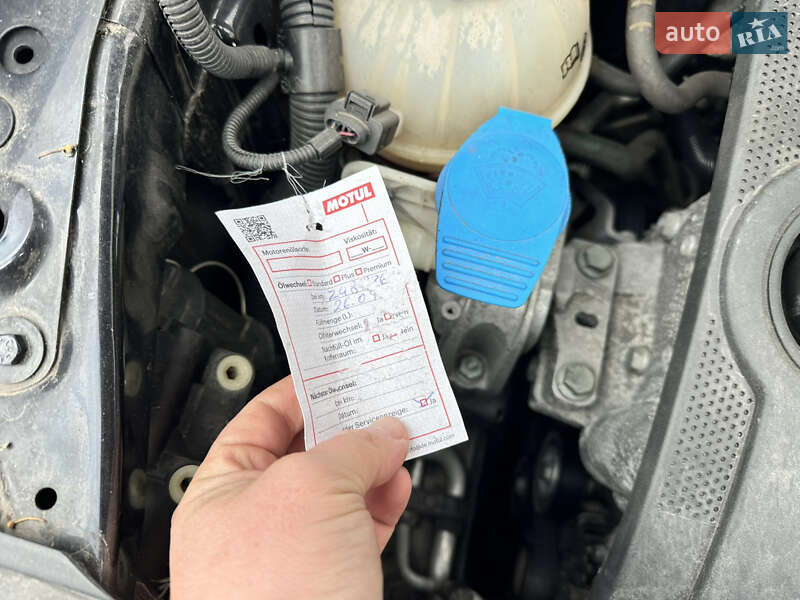 Минивэн Volkswagen Touran 2006 в Виннице фото 68 Минивэн Volkswagen Touran 2006 в Виннице