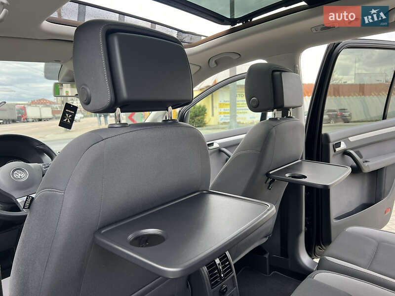 Мінівен Volkswagen Touran 2014 в Житомирі фото 28 Мінівен Volkswagen Touran 2014 в Житомирі