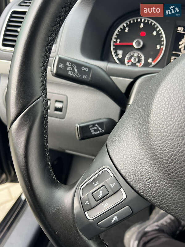 Мінівен Volkswagen Touran 2014 в Житомирі фото 50 Мінівен Volkswagen Touran 2014 в Житомирі
