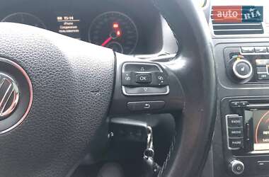 Минивэн Volkswagen Touran 2010 в 