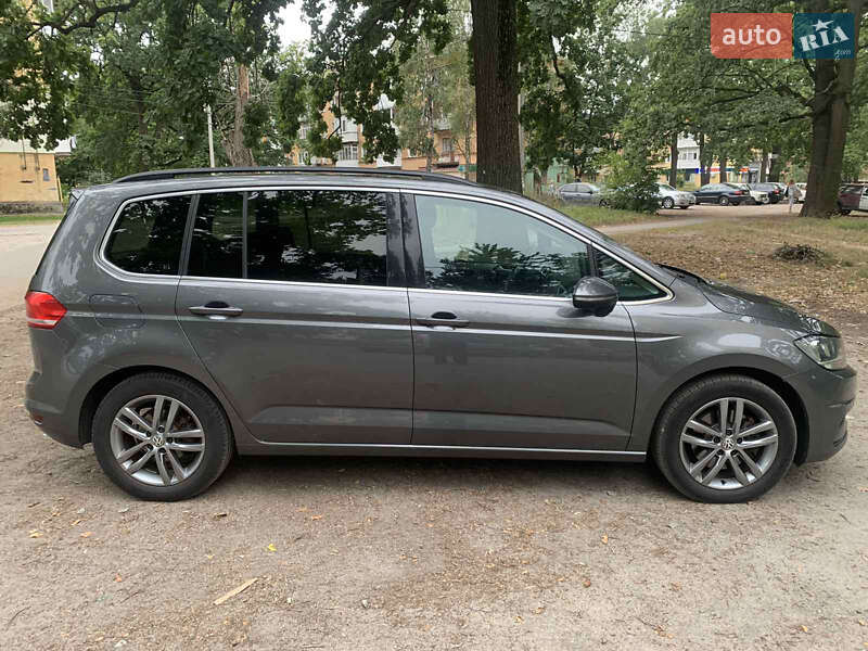 Микровэн Volkswagen Touran 2016 в Житомире фото 14 Микровэн Volkswagen Touran 2016 в Житомире