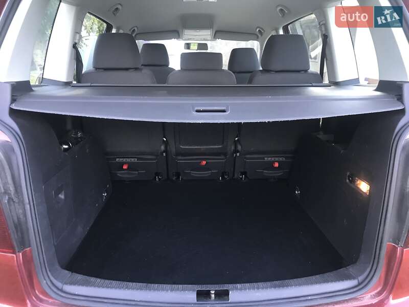 Минивэн Volkswagen Touran 2007 в Фастове фото 5 Минивэн Volkswagen Touran 2007 в Фастове