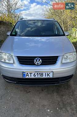 Минивэн Volkswagen Touran 2005 в Ивано-Франковске Минивэн Volkswagen Touran 2005 в Ивано-Франковске