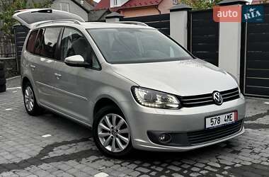 Минивэн Volkswagen Touran 2011 в Самборе Минивэн Volkswagen Touran 2011 в Самборе