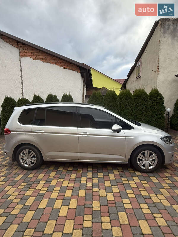 Мікровен Volkswagen Touran 2018 в Самборі