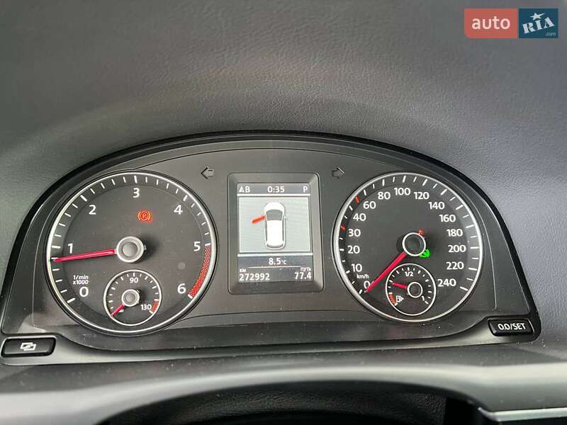 Мінівен Volkswagen Touran 2012 в Львові