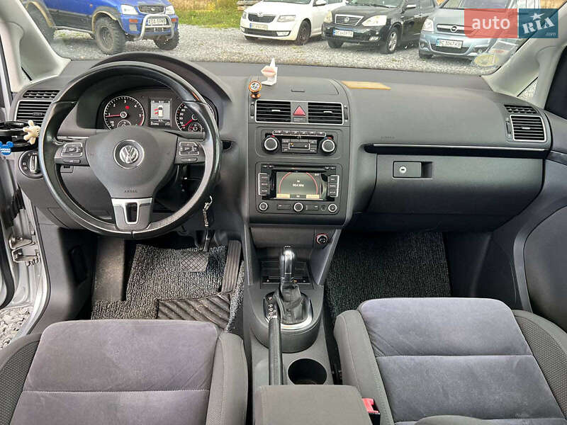 Мінівен Volkswagen Touran 2012 в Львові