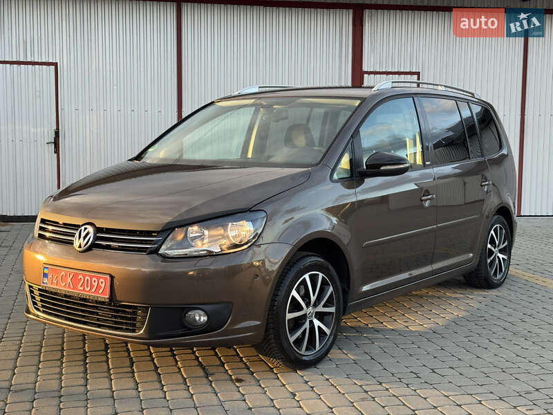 Мінівен Volkswagen Touran 2011 в Коломиї