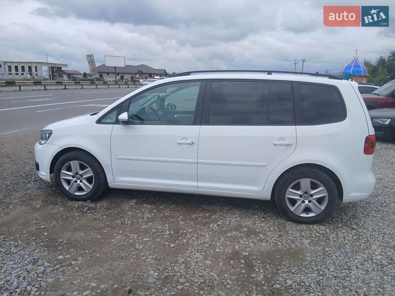 Volkswagen Touran 2012