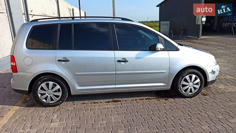 Минивэн Volkswagen Touran 2005 в Хмельницком фото 2 Минивэн Volkswagen Touran 2005 в Хмельницком