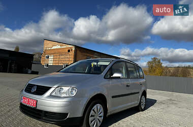 Мінівен Volkswagen Touran 2004 в Нововолинську