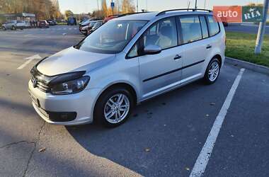 Минивэн Volkswagen Touran 2014 в Виннице