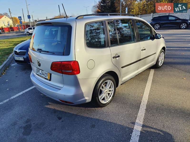 Мінівен Volkswagen Touran 2014 в Вінниці