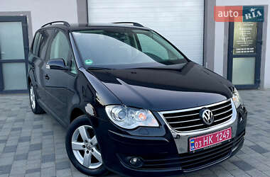 Минивэн Volkswagen Touran 2008 в Дрогобыче