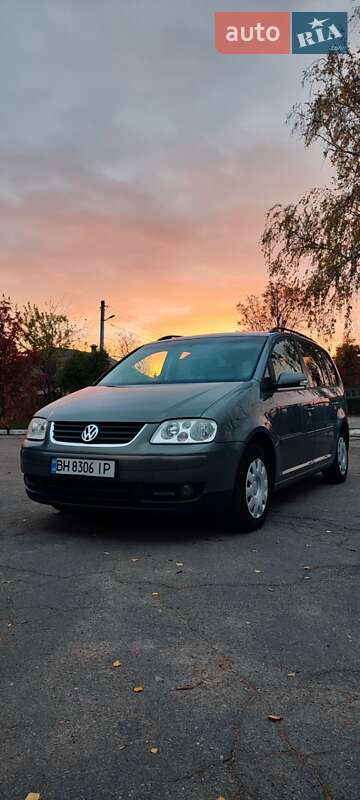 Volkswagen Touran 2005 Volkswagen Touran 2005