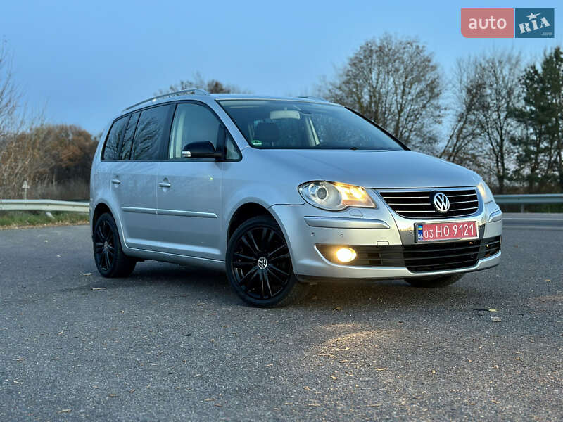Минивэн Volkswagen Touran 2007 в Дубно фото 2 Минивэн Volkswagen Touran 2007 в Дубно