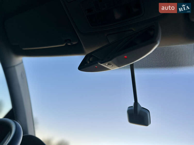 Минивэн Volkswagen Touran 2007 в Дубно фото 38 Минивэн Volkswagen Touran 2007 в Дубно