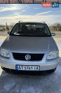 Мінівен Volkswagen Touran 2006 в Марківцях