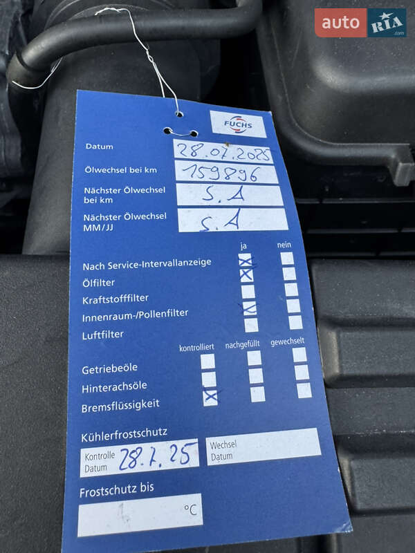 Минивэн Volkswagen Touran 2012 в Ровно