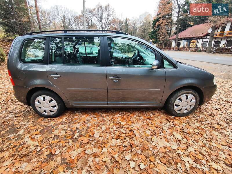 Минивэн Volkswagen Touran 2006 в Дрогобыче фото 7 Минивэн Volkswagen Touran 2006 в Дрогобыче