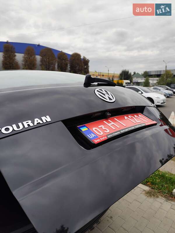 Минивэн Volkswagen Touran 2008 в Белой Церкви