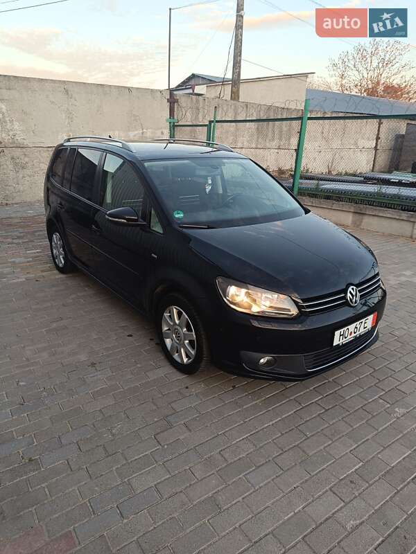 Volkswagen Touran 2014