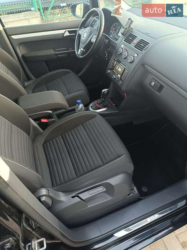 Минивэн Volkswagen Touran 2014 в Коростышеве