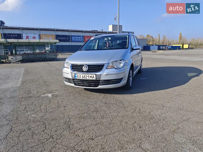 Volkswagen Touran 2009
