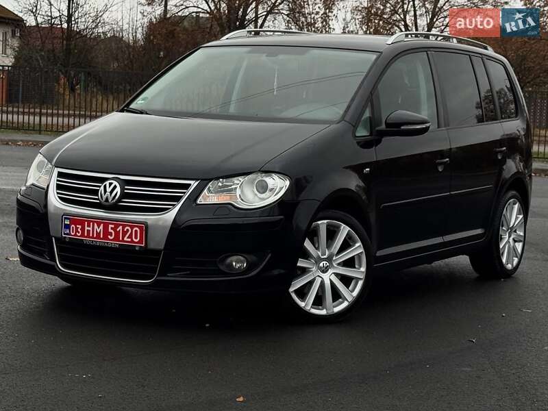 Volkswagen Touran 2010 Volkswagen Touran 2010