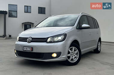 Мінівен Volkswagen Touran 2014 в Луцьку