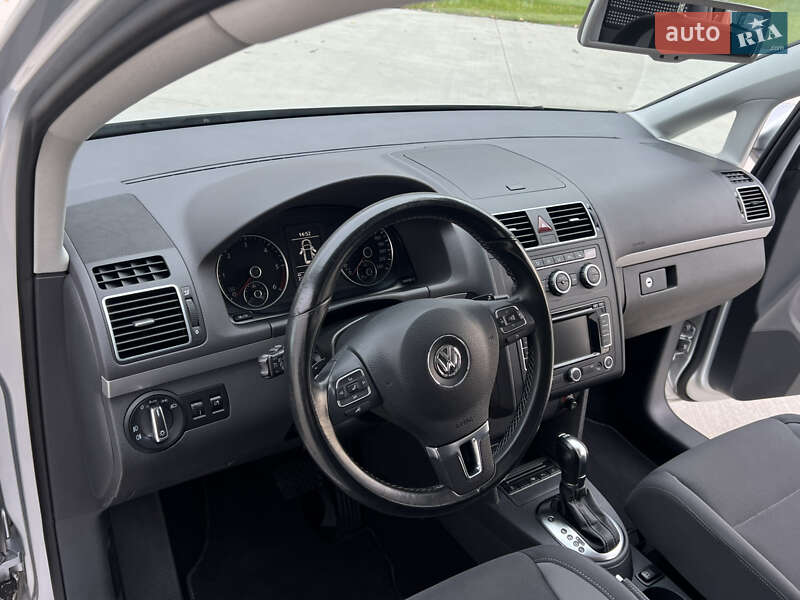 Мінівен Volkswagen Touran 2014 в Луцьку фото 59 Мінівен Volkswagen Touran 2014 в Луцьку
