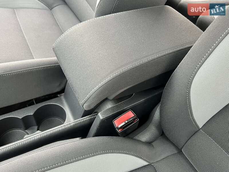 Мінівен Volkswagen Touran 2014 в Луцьку фото 64 Мінівен Volkswagen Touran 2014 в Луцьку