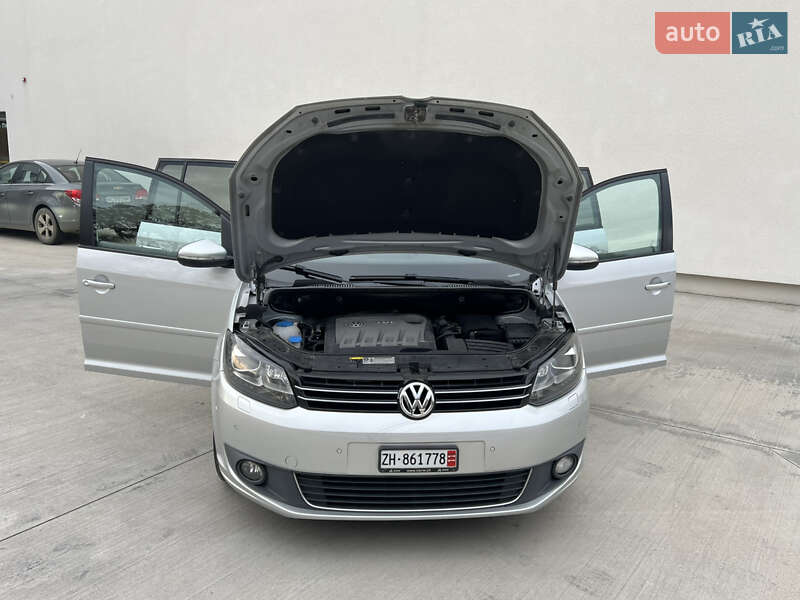 Мінівен Volkswagen Touran 2014 в Луцьку фото 143 Мінівен Volkswagen Touran 2014 в Луцьку