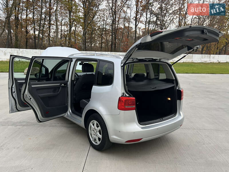 Мінівен Volkswagen Touran 2014 в Луцьку фото 146 Мінівен Volkswagen Touran 2014 в Луцьку