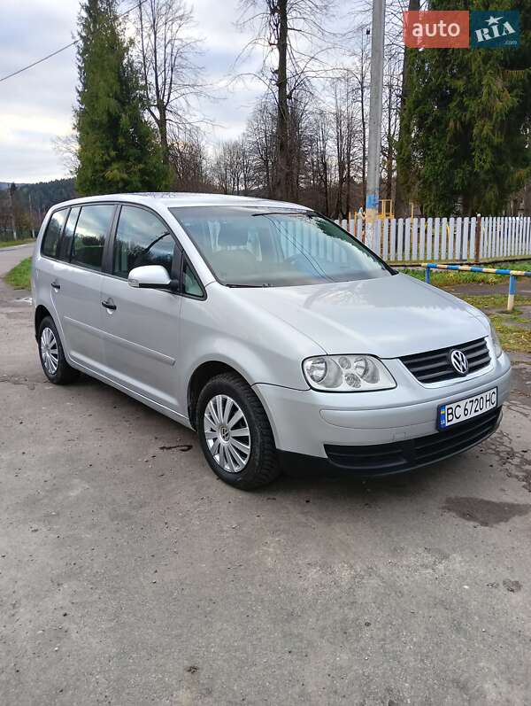 Volkswagen Touran 2005 Volkswagen Touran 2005