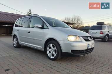 Минивэн Volkswagen Touran 2005 в Староконстантинове